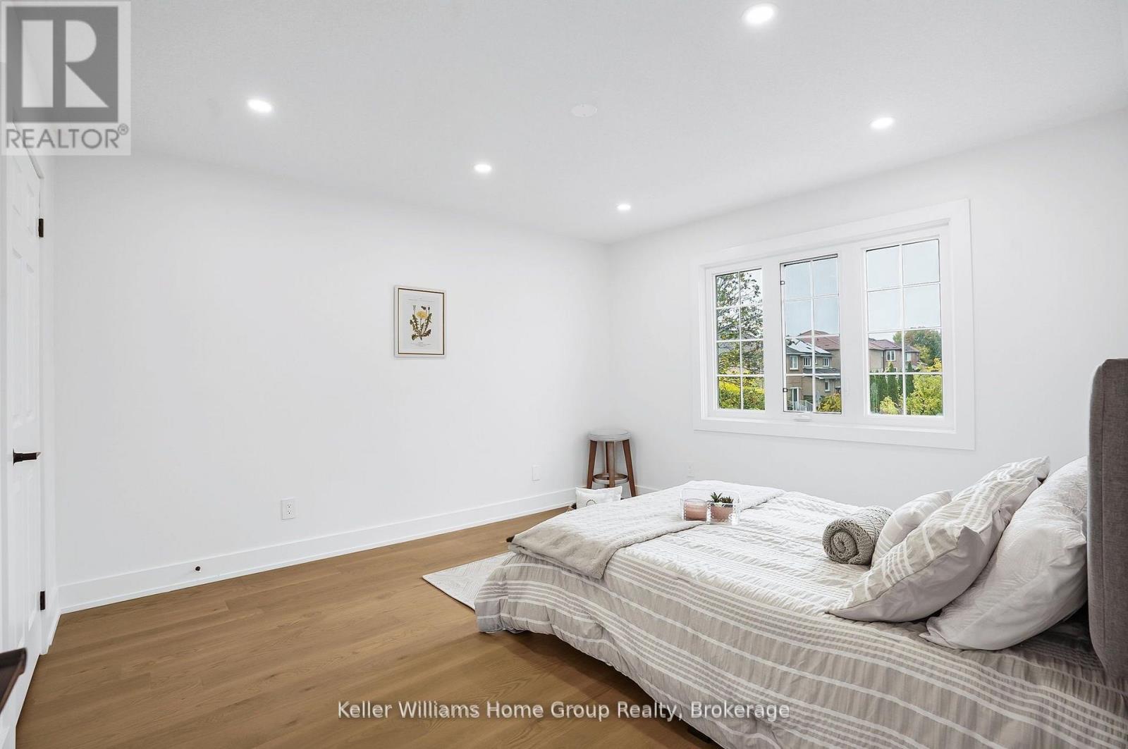 1105 Ewing Crescent, Mississauga, Ontario  L5V 1B9 - Photo 26 - W12701152