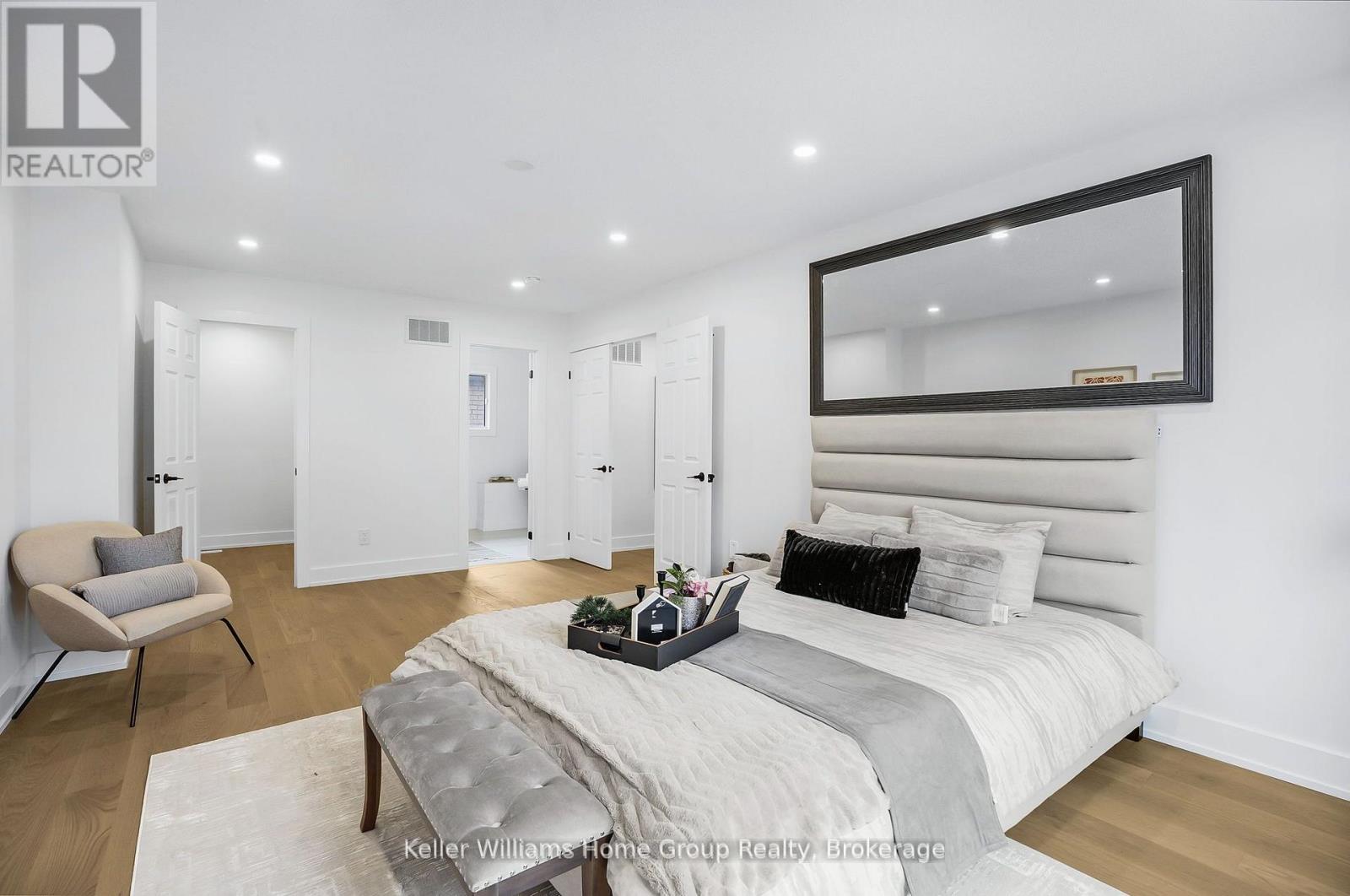 1105 Ewing Crescent, Mississauga, Ontario  L5V 1B9 - Photo 29 - W12701152