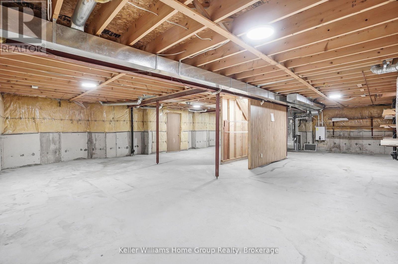 1105 Ewing Crescent, Mississauga, Ontario  L5V 1B9 - Photo 36 - W12701152