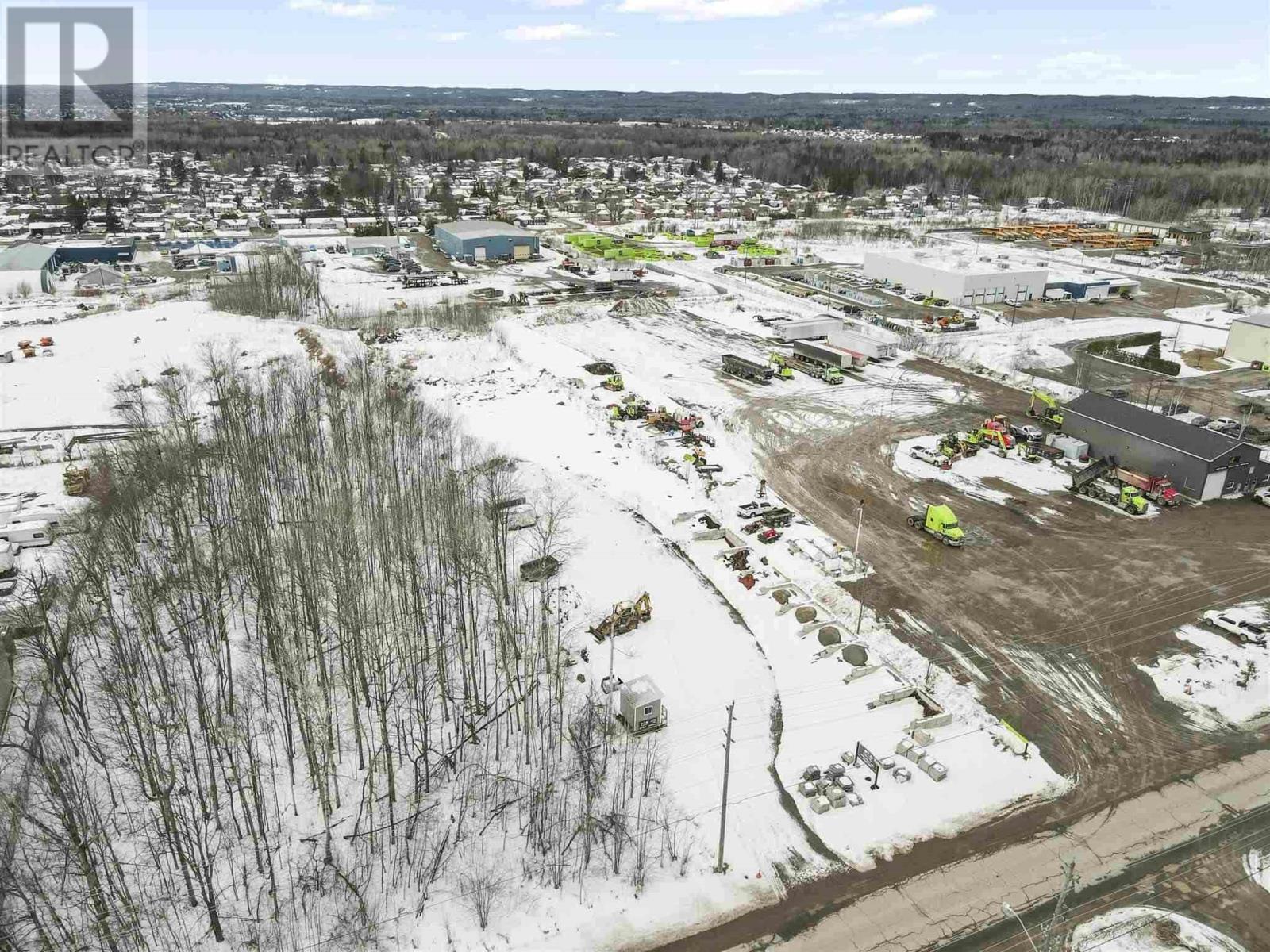 195 Industrial Park Cres, Sault Ste. Marie, Ontario  P6B 5P3 - Photo 2 - SM260111