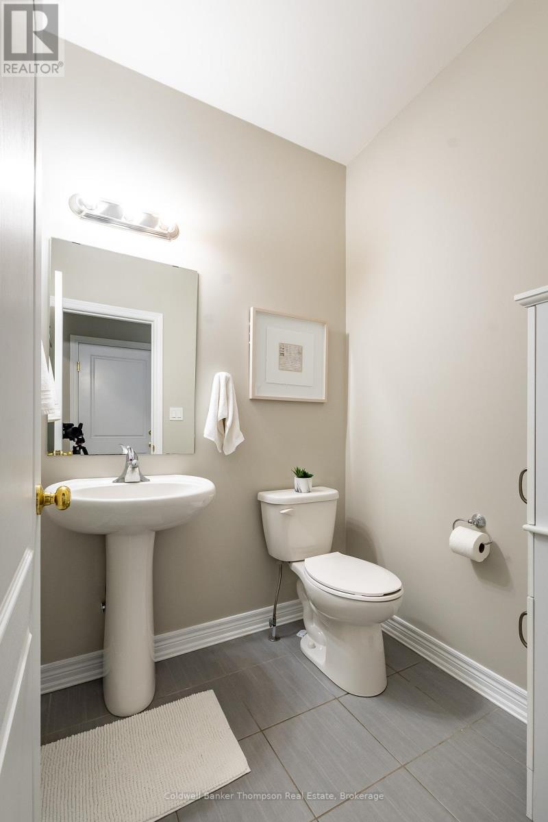 27 Serenity Place Crescent, Huntsville, Ontario  P1H 0C4 - Photo 25 - X12701124