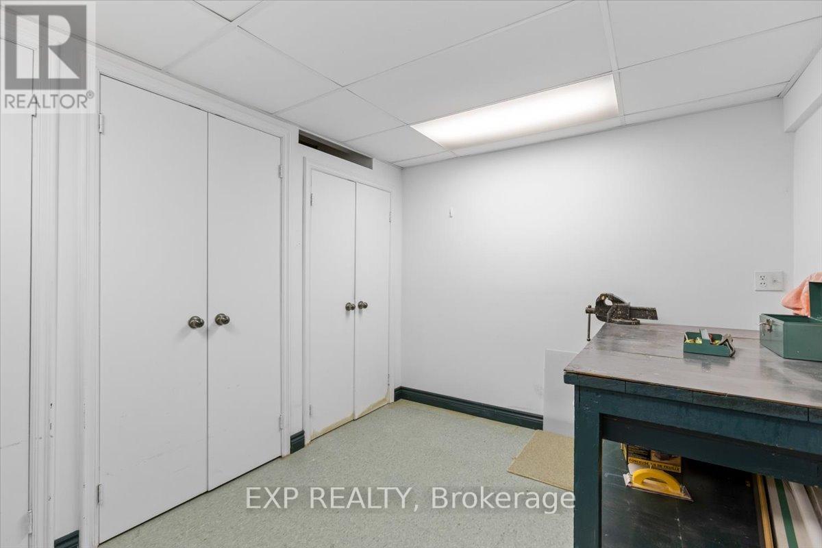 1442 Manitou Court, Oshawa, Ontario  L1G 7P8 - Photo 46 - E12701100