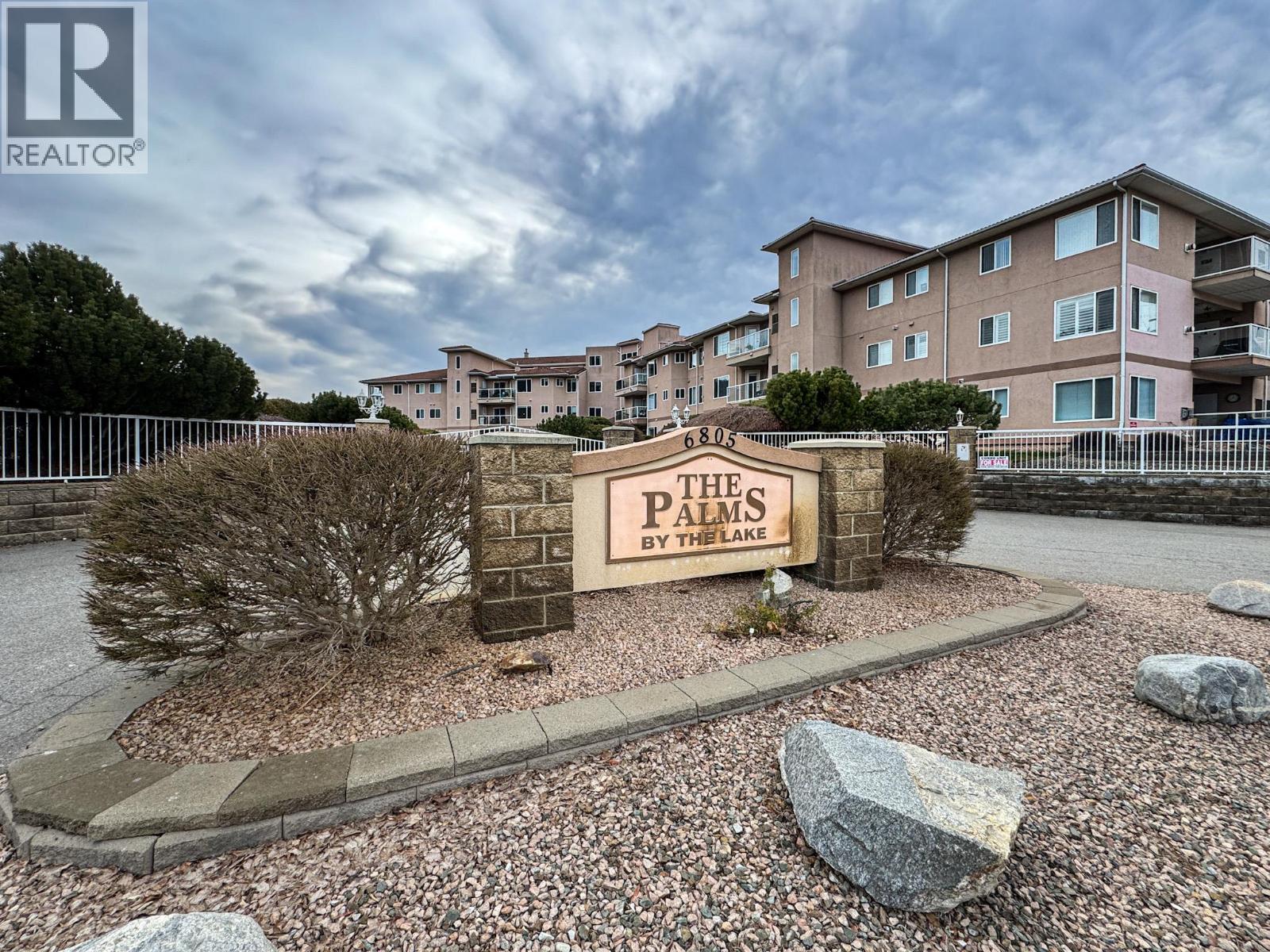 6805 COTTONWOOD Drive Unit# 310, osoyoos, British Columbia