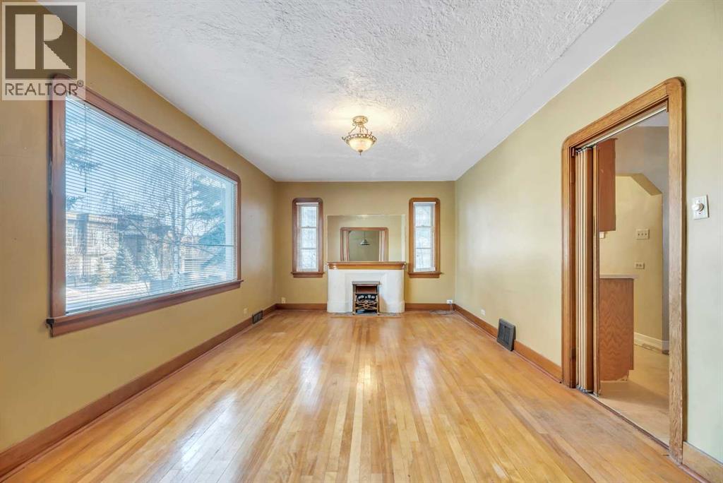 1923 25a Street Sw, Calgary, Alberta  T3E 1Y6 - Photo 7 - A2272746