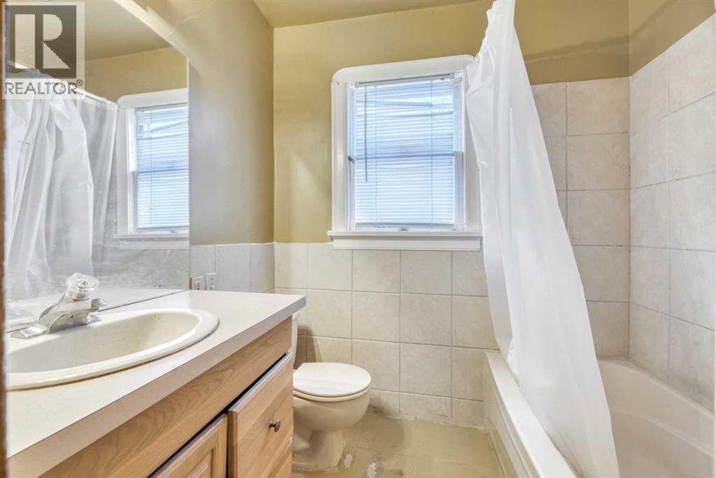 1923 25a Street Sw, Calgary, Alberta  T3E 1Y6 - Photo 11 - A2272746