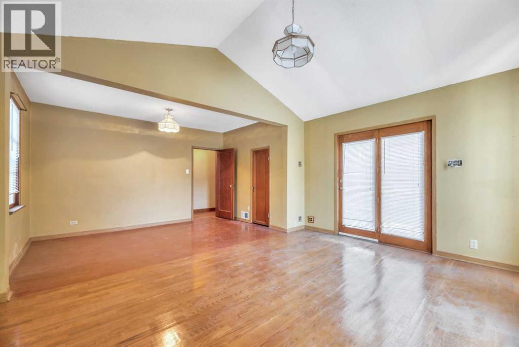 1923 25a Street Sw, Calgary, Alberta  T3E 1Y6 - Photo 13 - A2272746