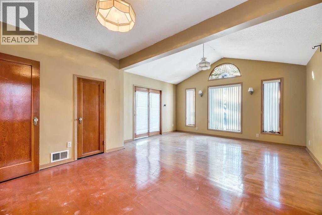 1923 25a Street Sw, Calgary, Alberta  T3E 1Y6 - Photo 12 - A2272746