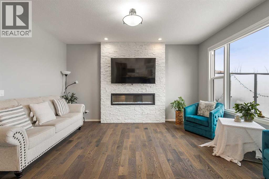 1464 Livingston Way Ne, Calgary, Alberta  T3P 0Z4 - Photo 4 - A2275060