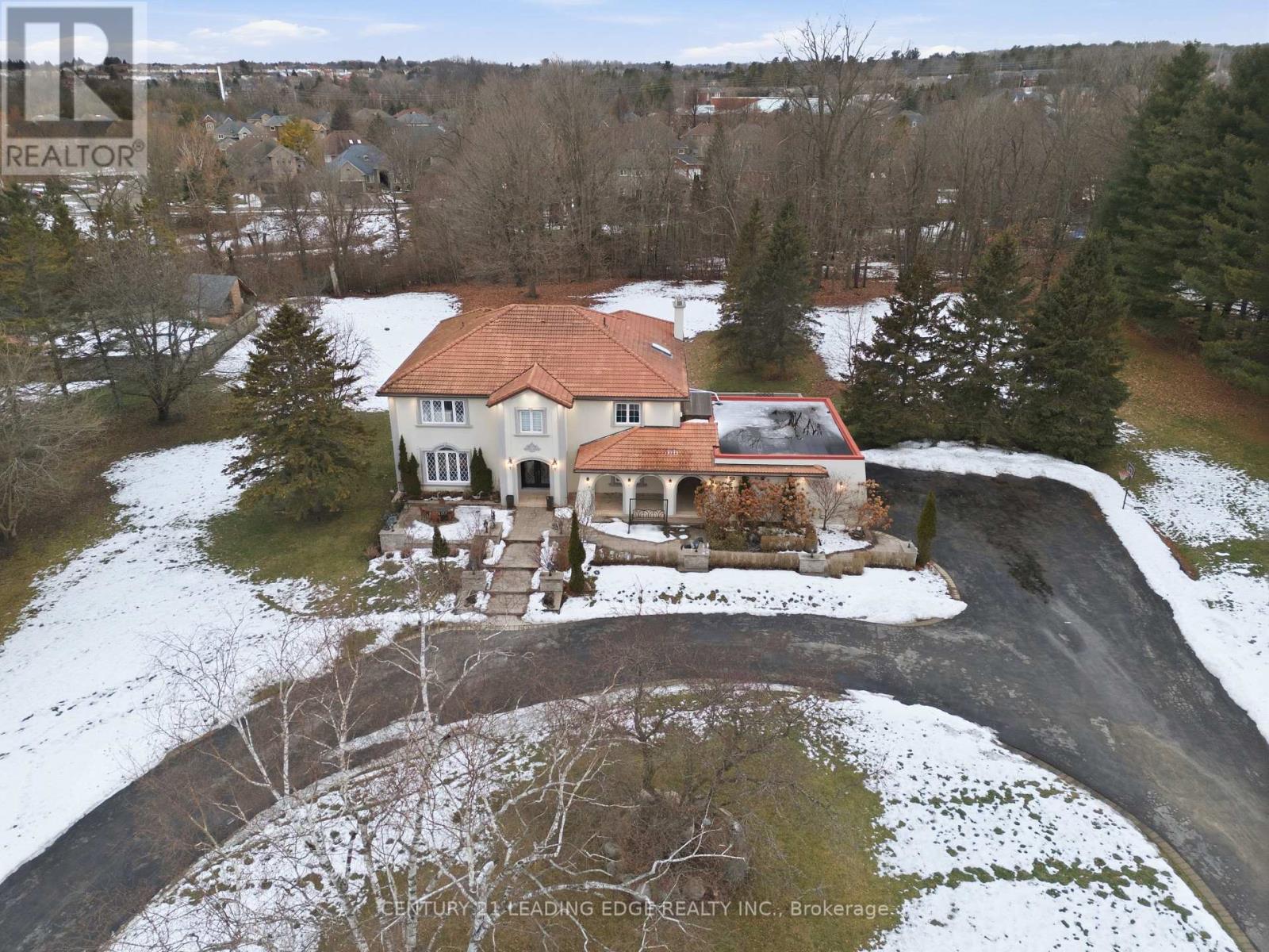 10 Bunting Court, Pickering, Ontario  L1T 3S5 - Photo 5 - E12700278