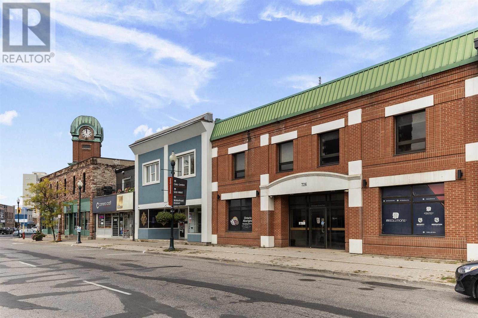 726 Queen St, Sault Ste. Marie, Ontario  P6A 2A9 - Photo 3 - SM260112