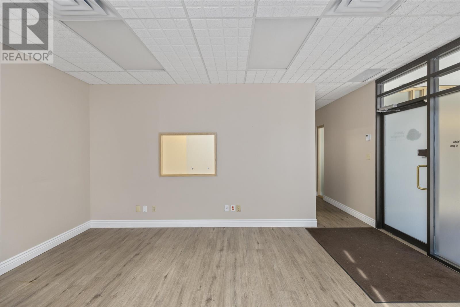 726 Queen St, Sault Ste. Marie, Ontario  P6A 2A9 - Photo 5 - SM260112