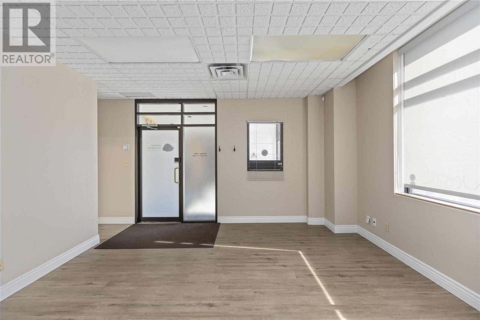 726 Queen St, Sault Ste. Marie, Ontario  P6A 2A9 - Photo 6 - SM260112