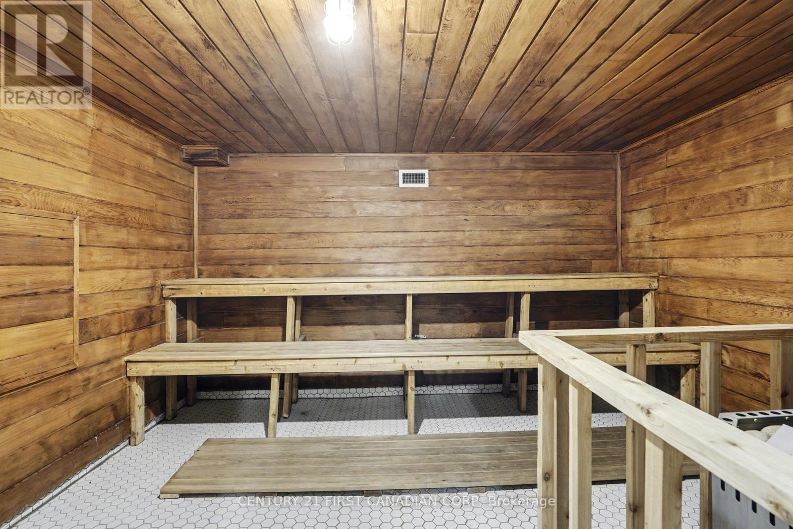 605 - 1964 Main Street W, Hamilton, Ontario  L8S 1J5 - Photo 37 - X12701106