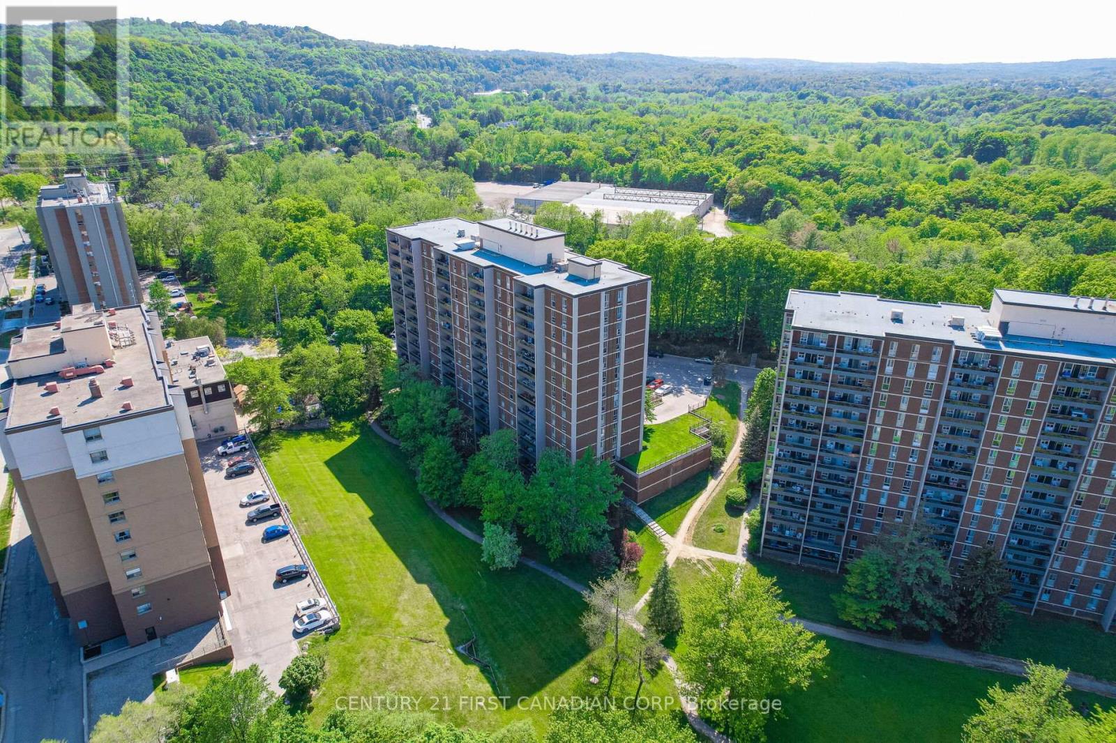 605 - 1964 Main Street W, Hamilton, Ontario  L8S 1J5 - Photo 5 - X12701106