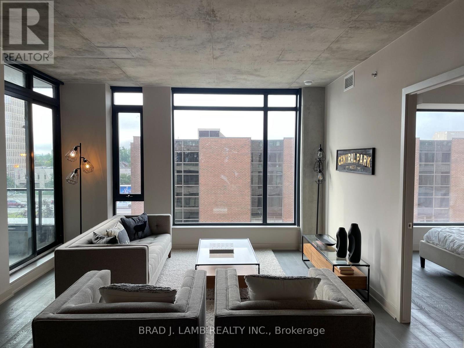 603 - 203 Catherine Street, Ottawa, Ontario  K2P 1J5 - Photo 3 - X12701150