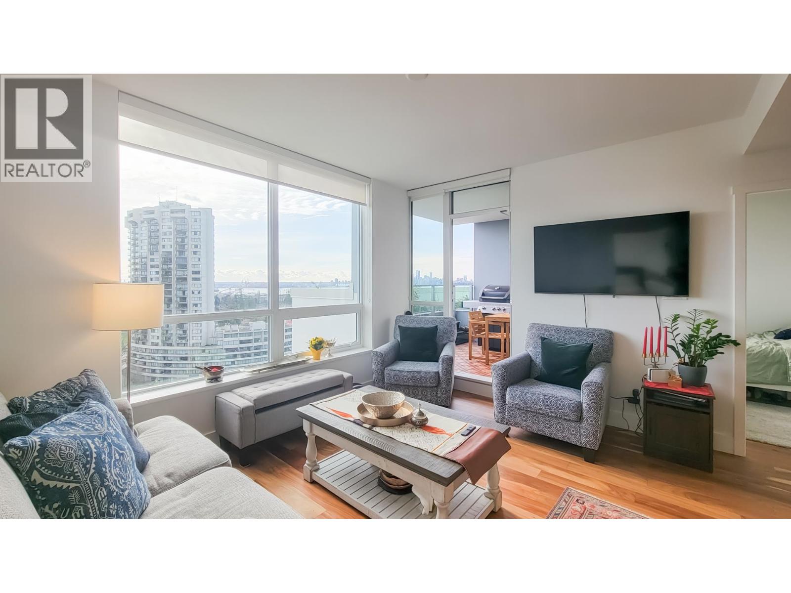 1302 1632 Lions Gate Lane, North Vancouver, British Columbia  V7P 0E2 - Photo 8 - R3079994