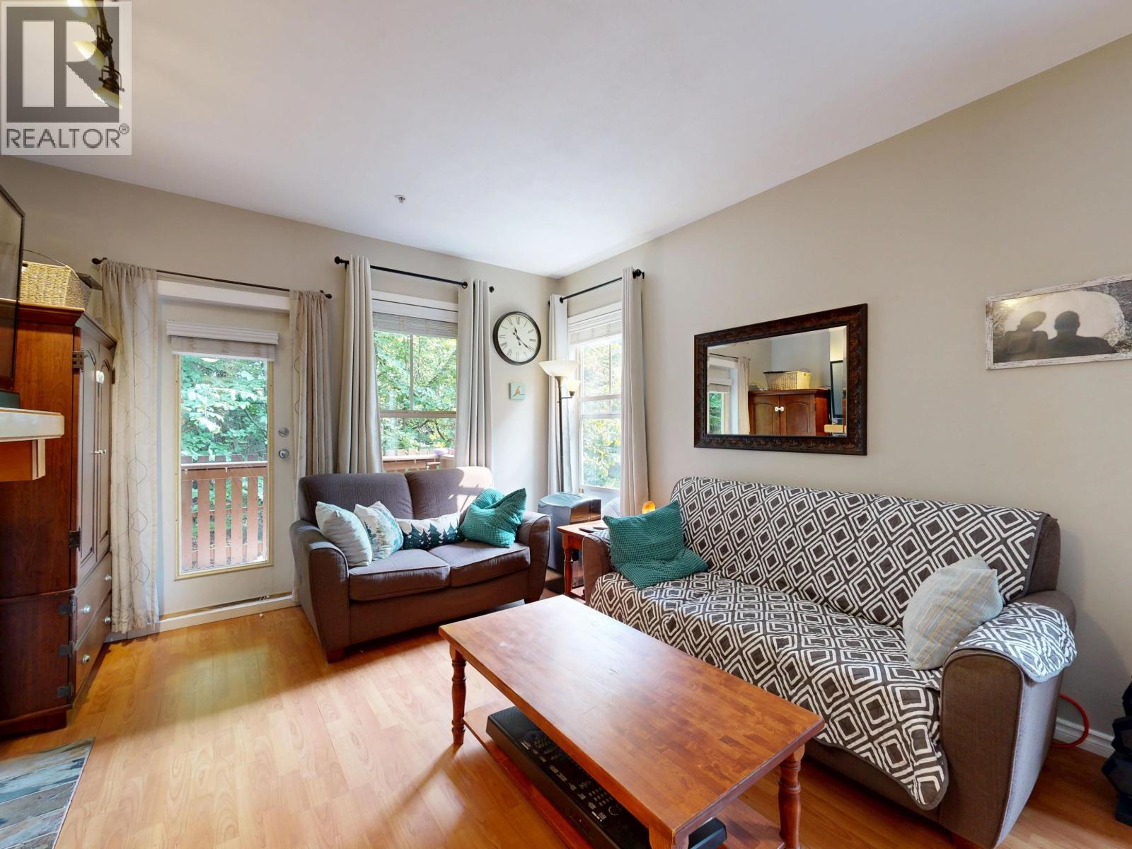 227 15 Sixth Avenue, New Westminster, British Columbia  V3L 1T1 - Photo 5 - R3079995