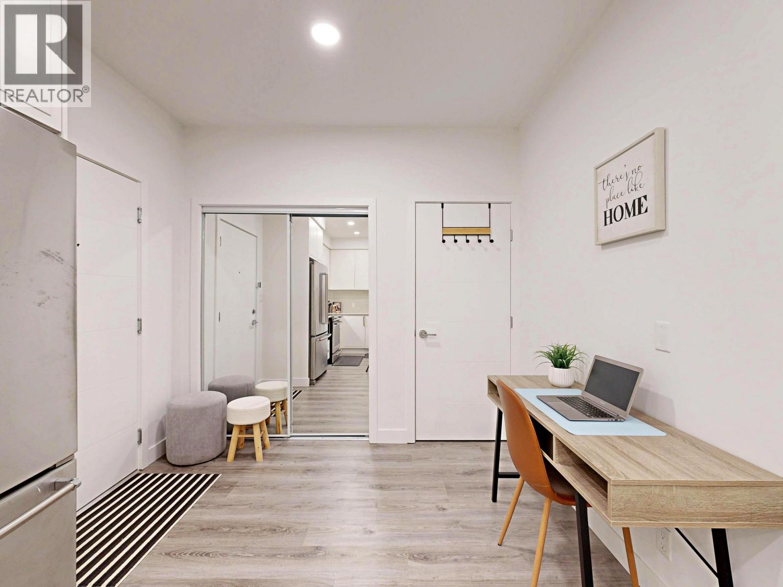 513 700 Clarke Road, Coquitlam, British Columbia  V3J 0K5 - Photo 10 - R3080001