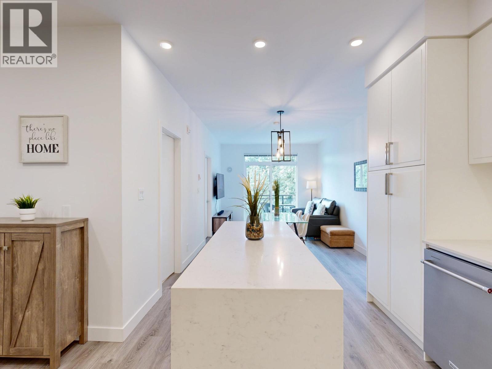 513 700 Clarke Road, Coquitlam, British Columbia  V3J 0K5 - Photo 5 - R3080001