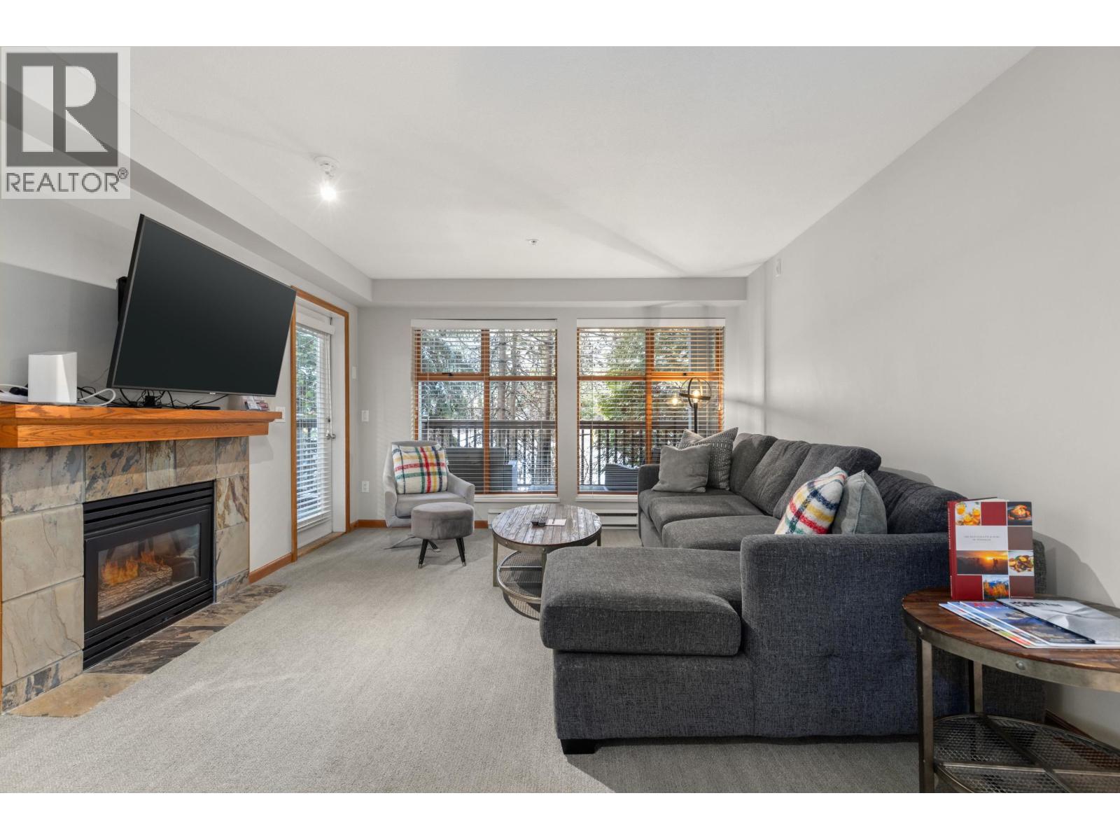 1 4355 Northlands Boulevard, Whistler, British Columbia  V8E 1C3 - Photo 2 - R3080008