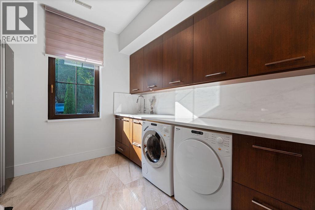 558 Glenross Road, West Vancouver, British Columbia  V7S 1L5 - Photo 36 - R3080017