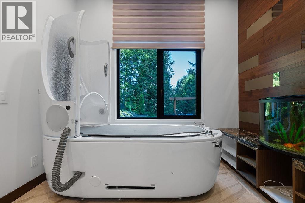 558 Glenross Road, West Vancouver, British Columbia  V7S 1L5 - Photo 37 - R3080017