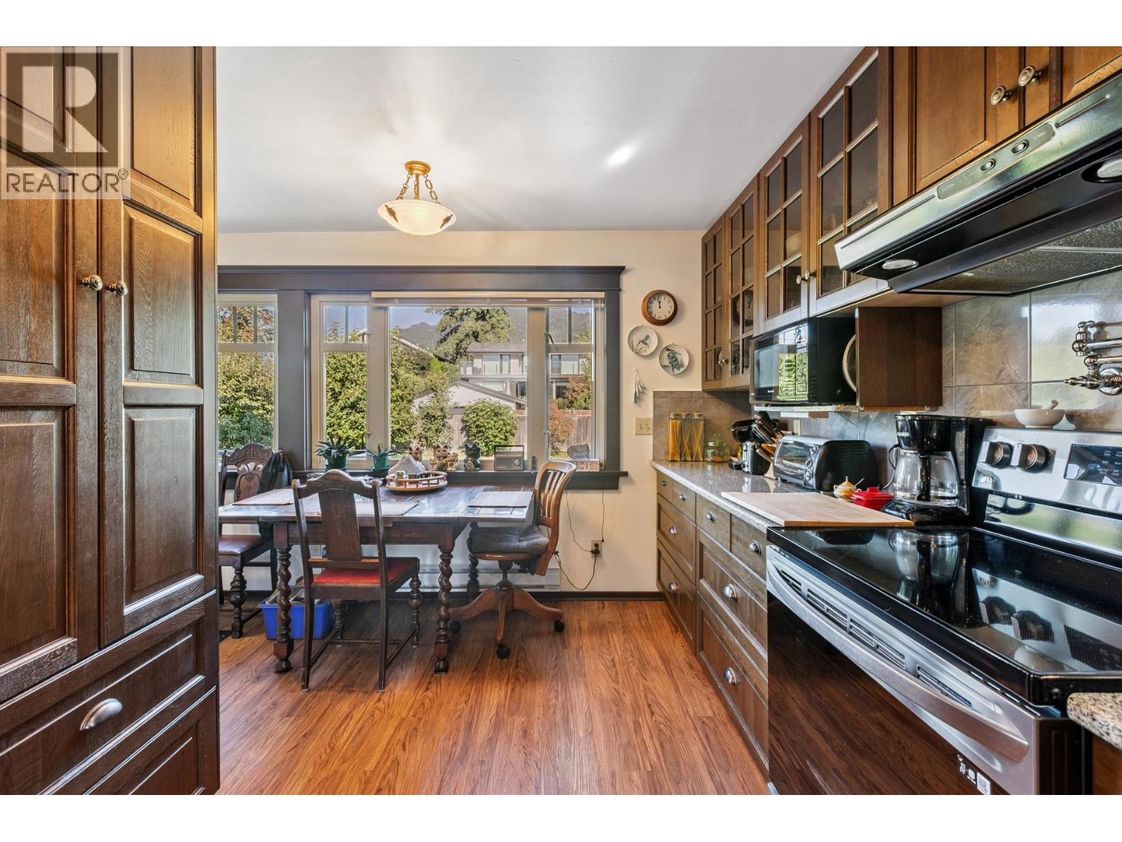 234 W Windsor Road, North Vancouver, British Columbia  V7N 2N1 - Photo 13 - R3080019