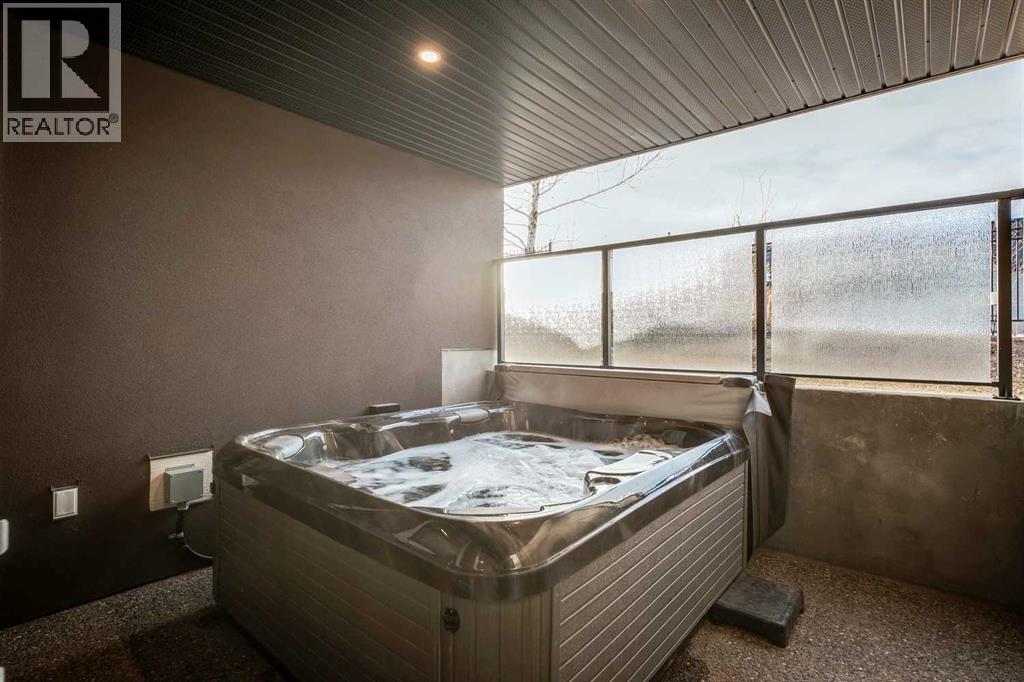 92 Crestridge View Sw, Calgary, Alberta  T3B 1G8 - Photo 32 - A2278302