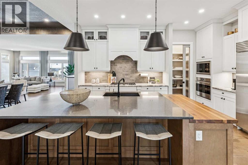 92 Crestridge View Sw, Calgary, Alberta  T3B 1G8 - Photo 9 - A2278302