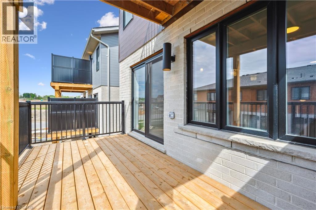 15 Stauffer Woods Trail Unit# C9, Kitchener, Ontario  N2P 2P4 - Photo 12 - 40794072