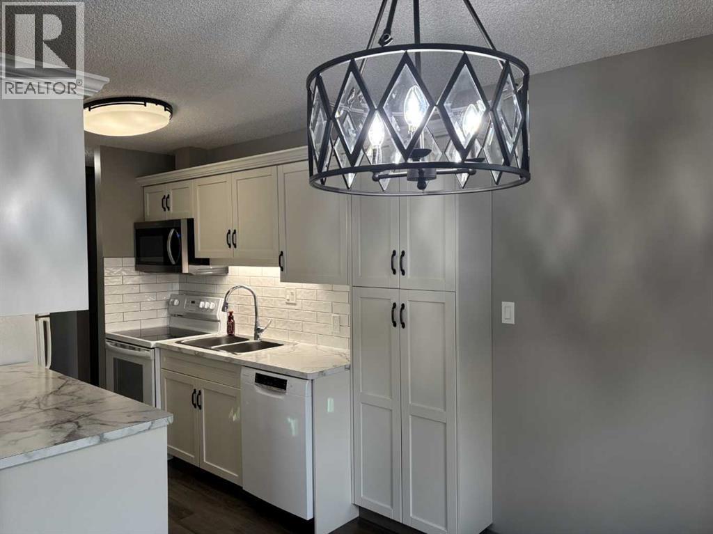 384, 5007 52 Avenue, Ponoka, Alberta  T4J 1S3 - Photo 2 - A2277711