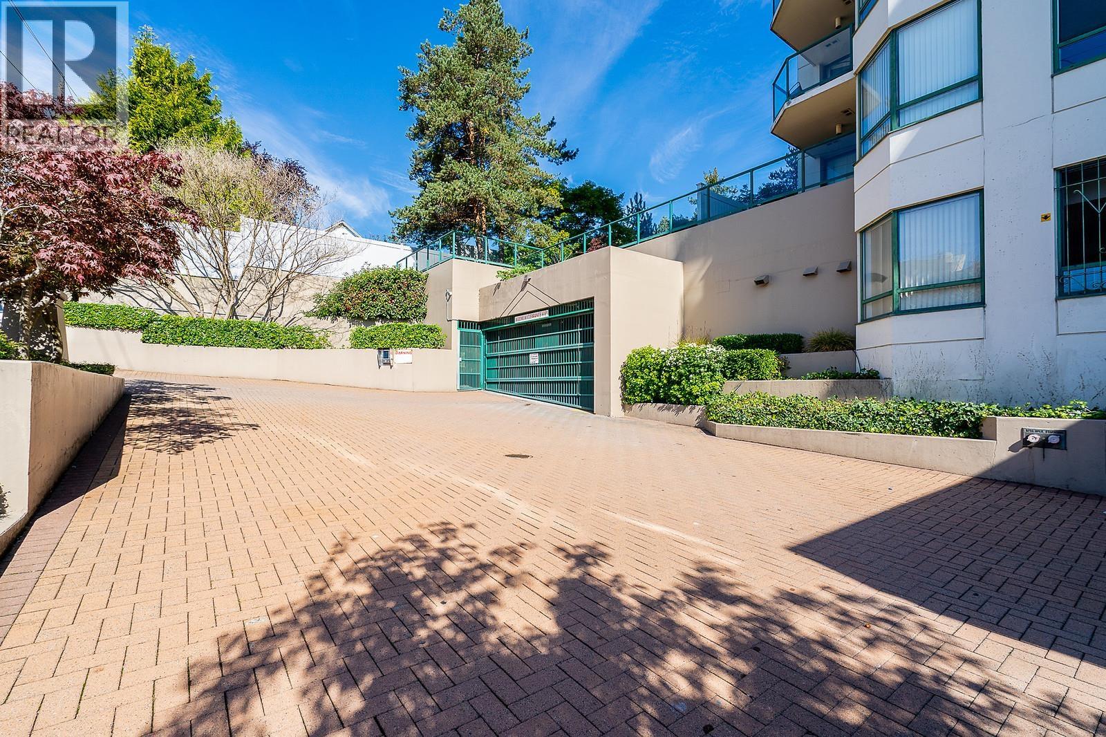 806 121 Tenth Street, New Westminster, British Columbia  V3M 3X7 - Photo 35 - R3080005