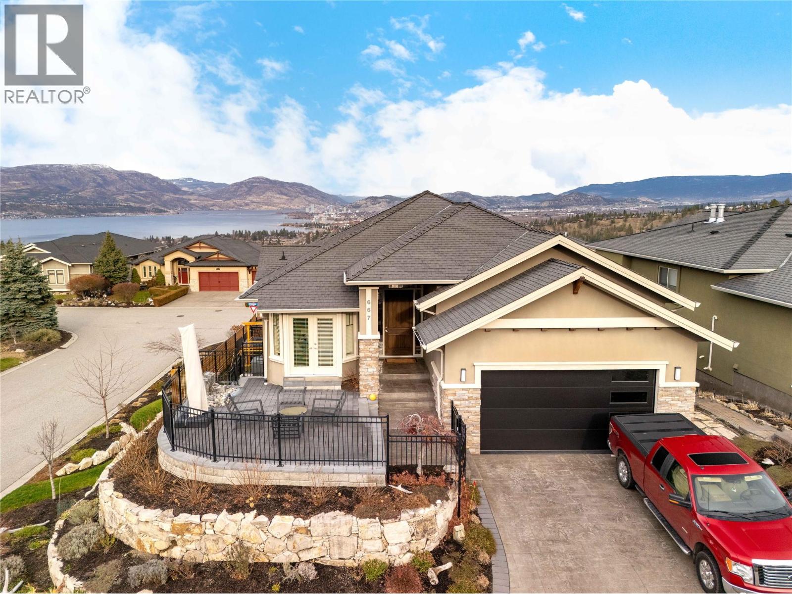667 Devonian Avenue, kelowna, British Columbia