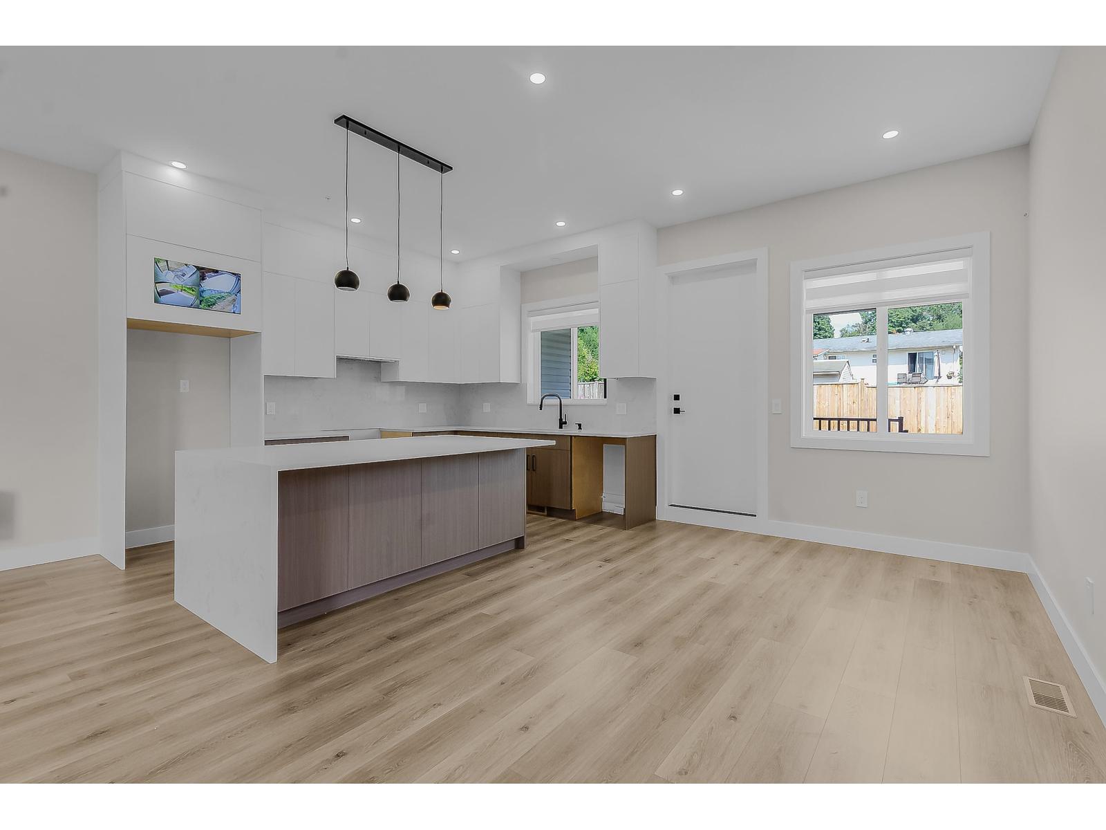 32711 Antelope Avenue, Mission, British Columbia  V2V 7A9 - Photo 10 - R3078784