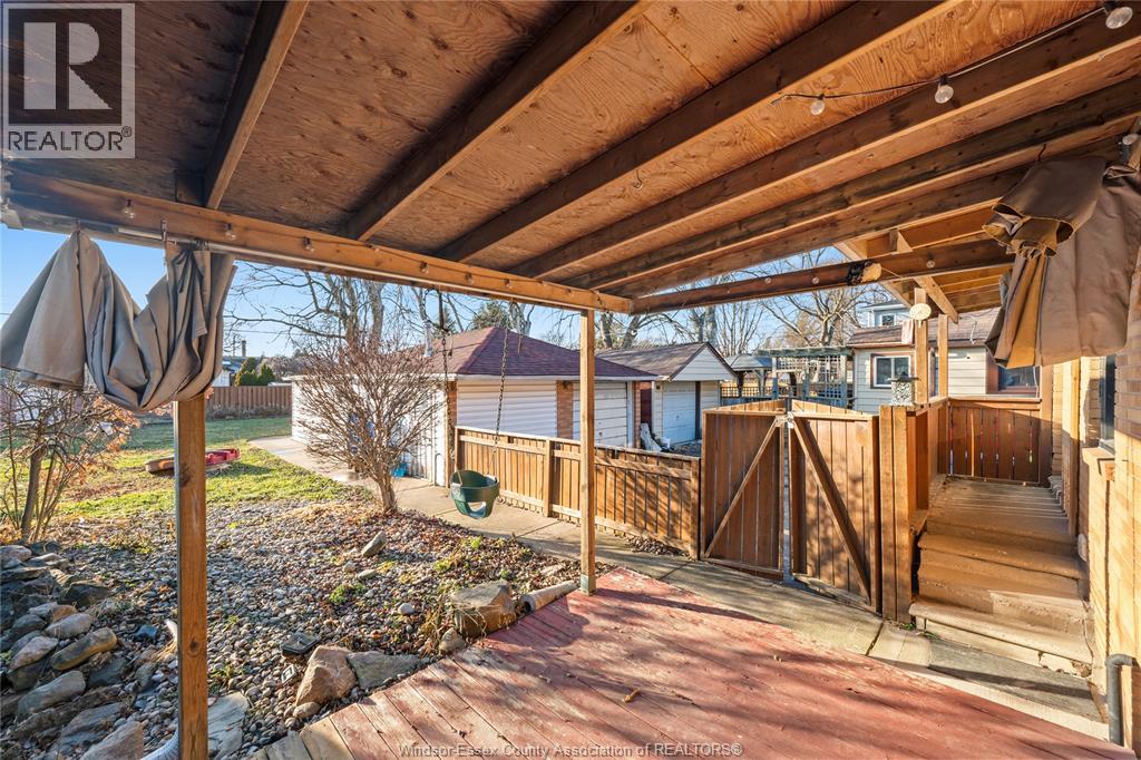 1987 Buckingham, Windsor, Ontario  N8T 2A9 - Photo 25 - 26001242