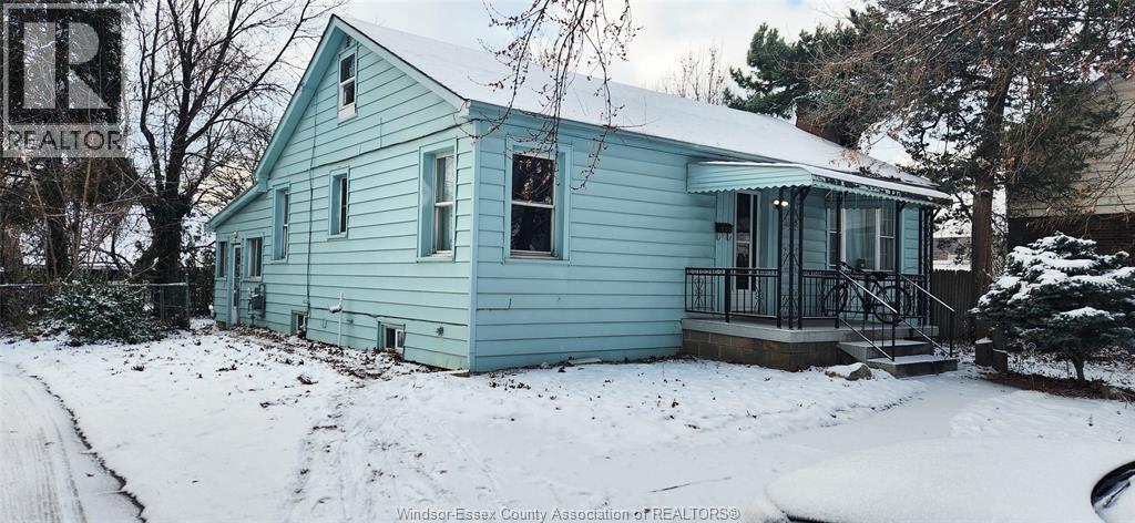 559 VANIER STREET, Windsor, Ontario