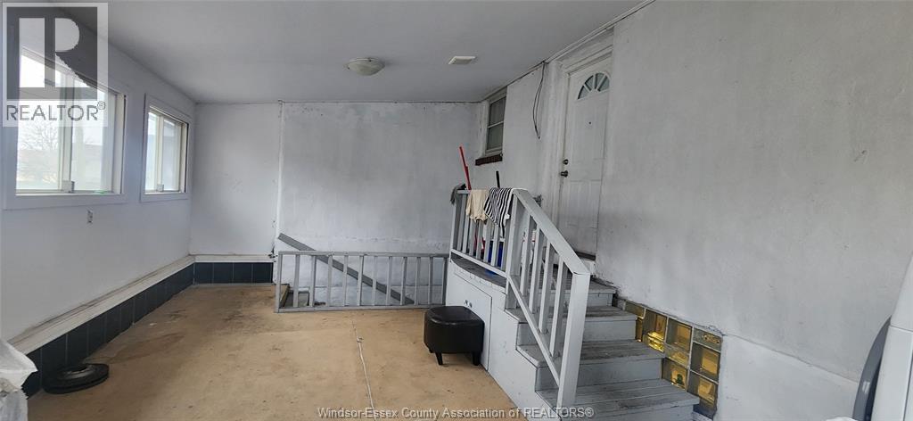 559 Vanier Street, Windsor, Ontario  N8X 3E2 - Photo 15 - 26001202