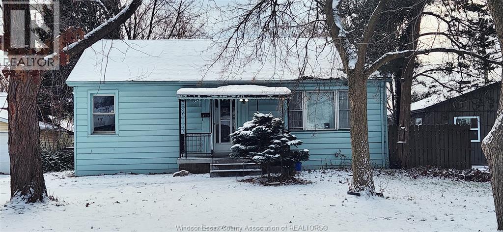 559 Vanier Street, Windsor, Ontario  N8X 3E2 - Photo 3 - 26001202