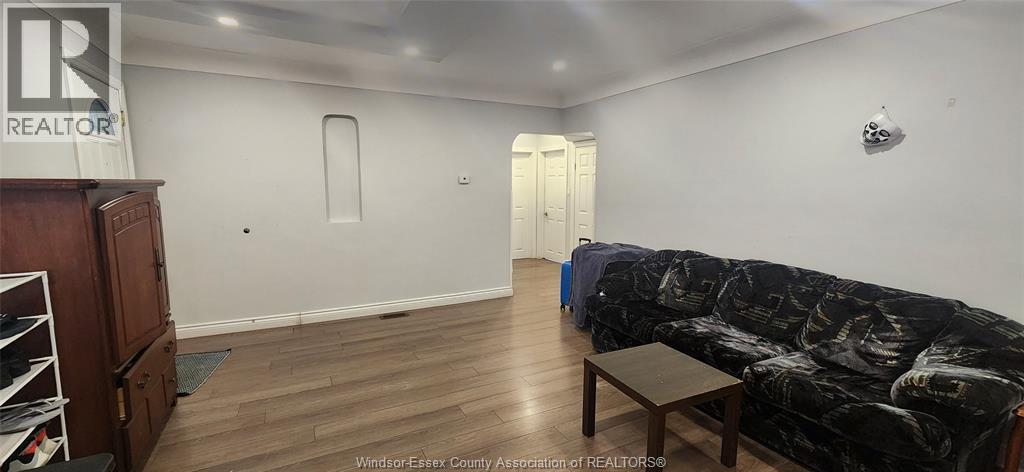 559 Vanier Street, Windsor, Ontario  N8X 3E2 - Photo 4 - 26001202