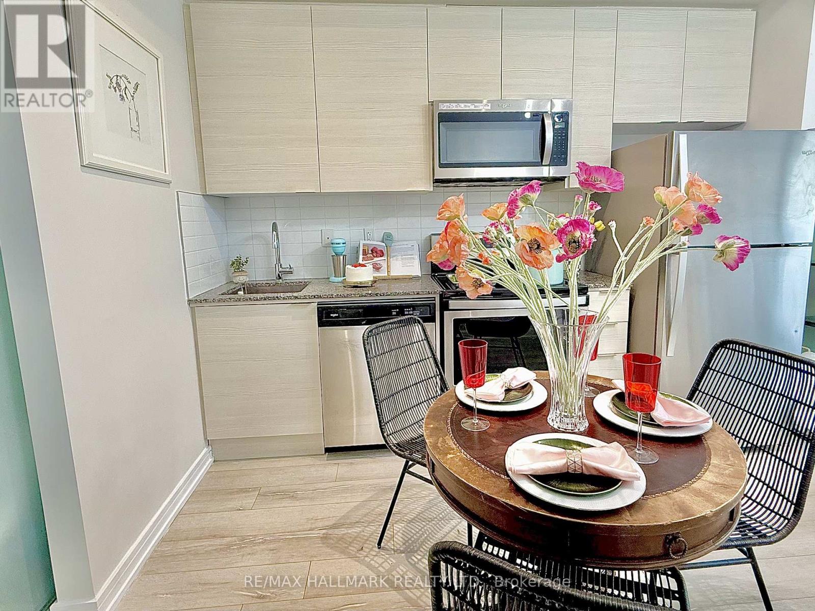 619 - 621 Sheppard Avenue E, Toronto, Ontario  M2K 1B5 - Photo 11 - C12701156