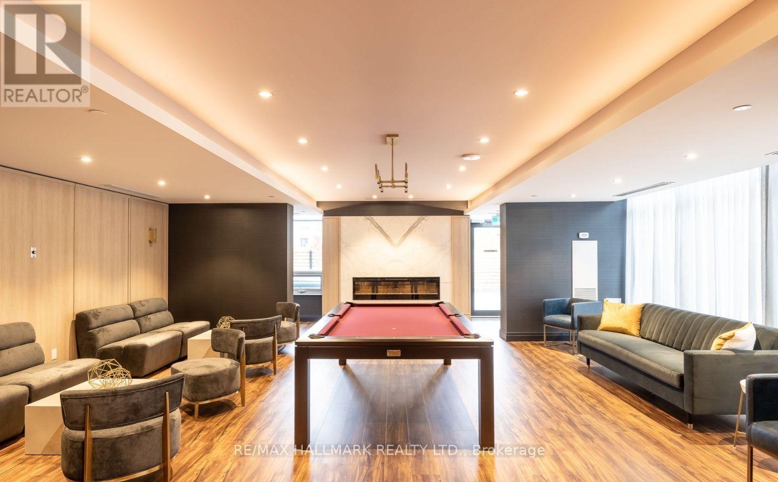 619 - 621 Sheppard Avenue E, Toronto, Ontario  M2K 1B5 - Photo 2 - C12701156