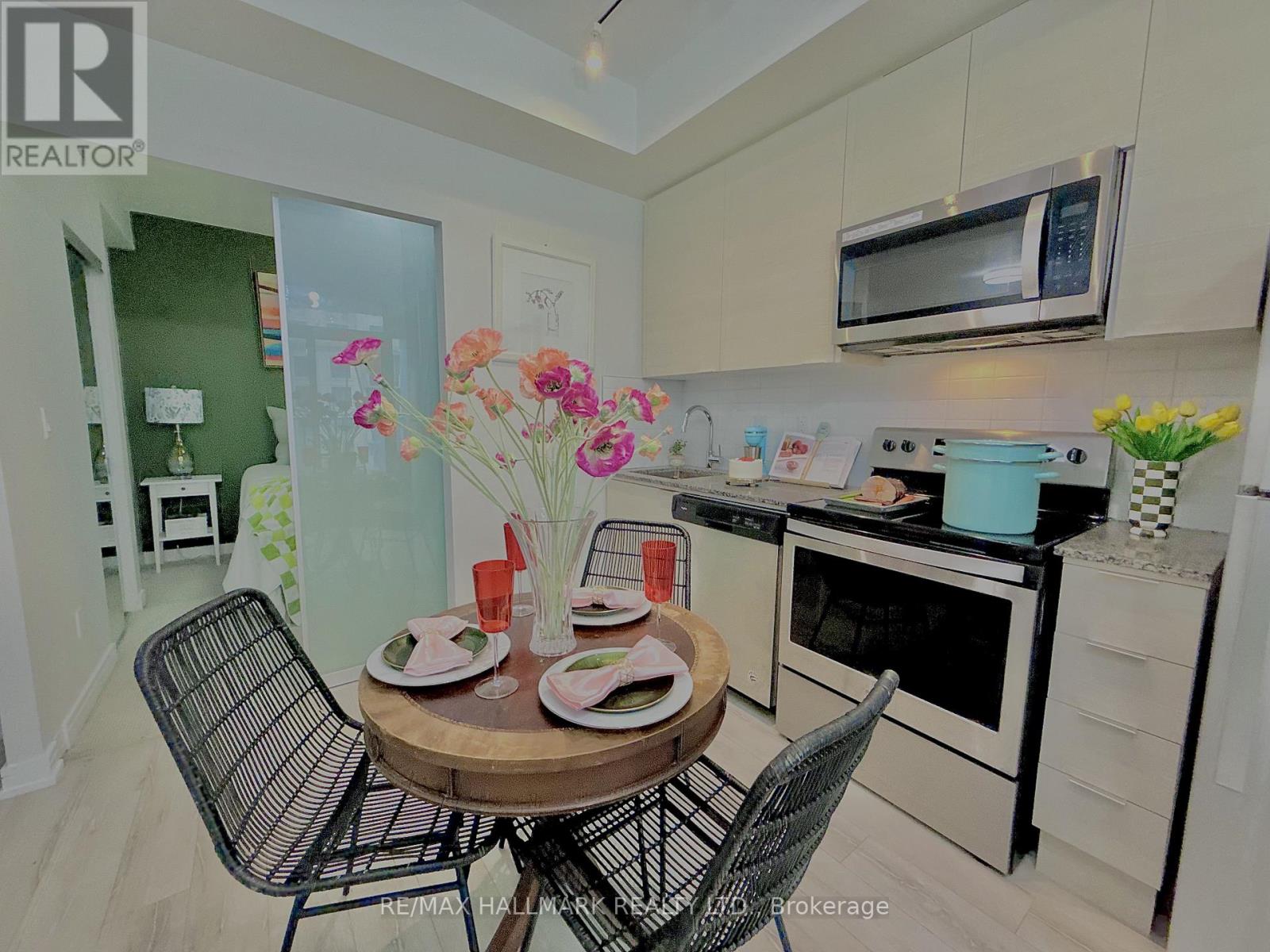 619 - 621 Sheppard Avenue E, Toronto, Ontario  M2K 1B5 - Photo 24 - C12701156