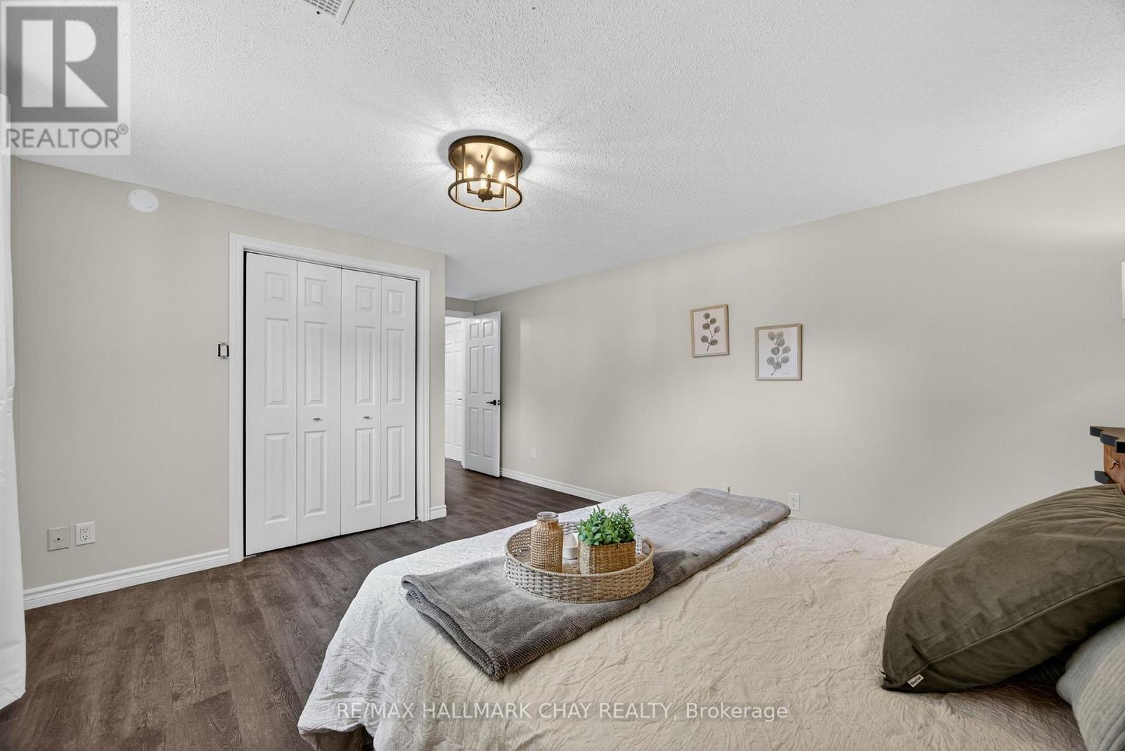 206 North Ridge Road, Essa, Ontario  L0L 2N0 - Photo 23 - N12319016