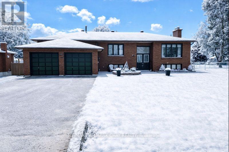 40 IDLEWOOD DRIVE, Springwater, Ontario