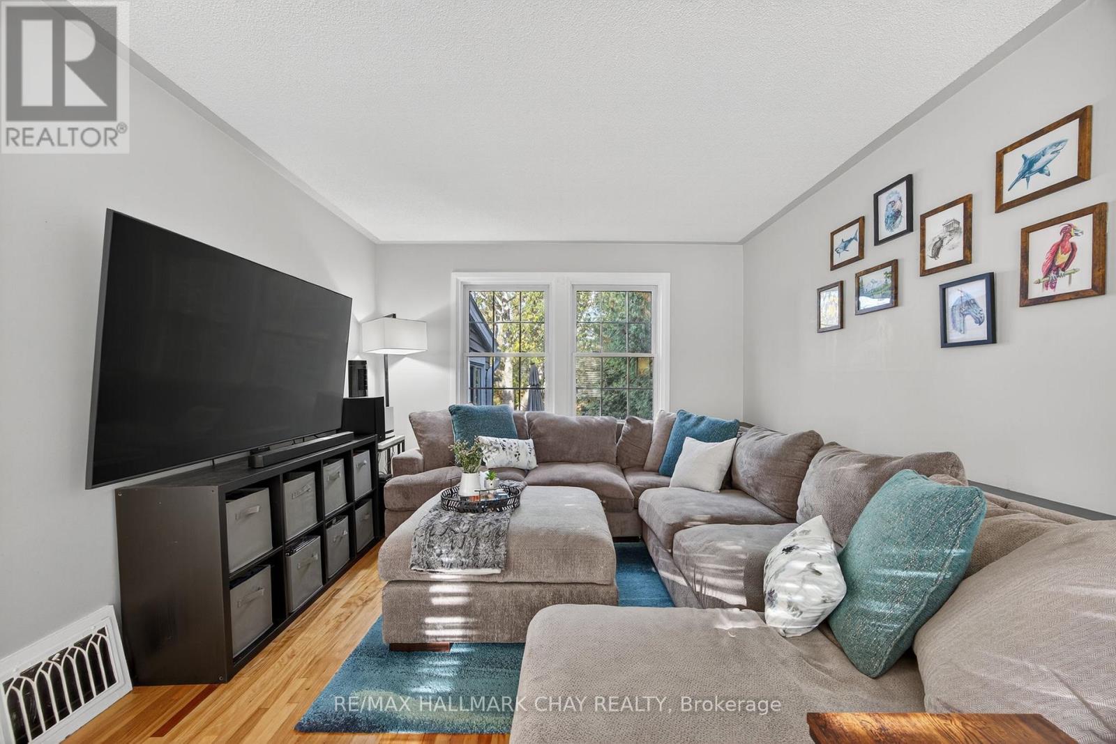 107 Peel Street, Barrie, Ontario  L4M 3L5 - Photo 9 - S12678242