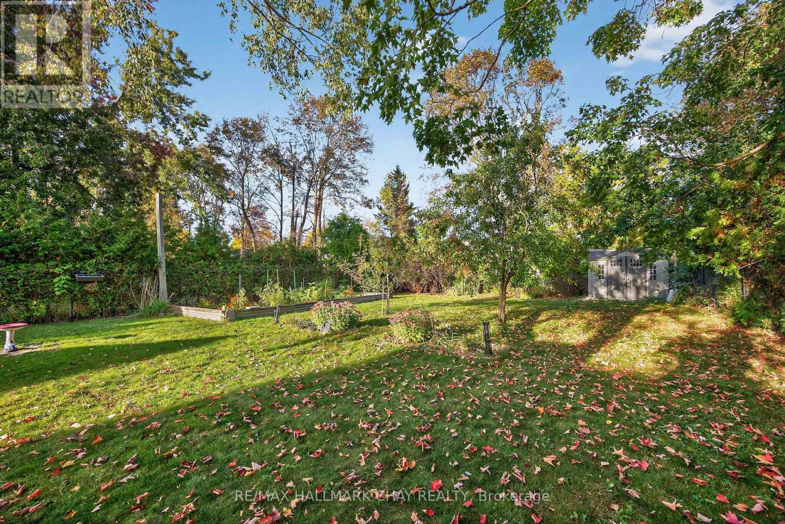 107 Peel Street, Barrie, Ontario  L4M 3L5 - Photo 43 - S12678242