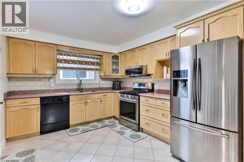 1267 Limeridge Road E, Hamilton, Ontario  L8W 1Y1 - Photo 10 - 40798946