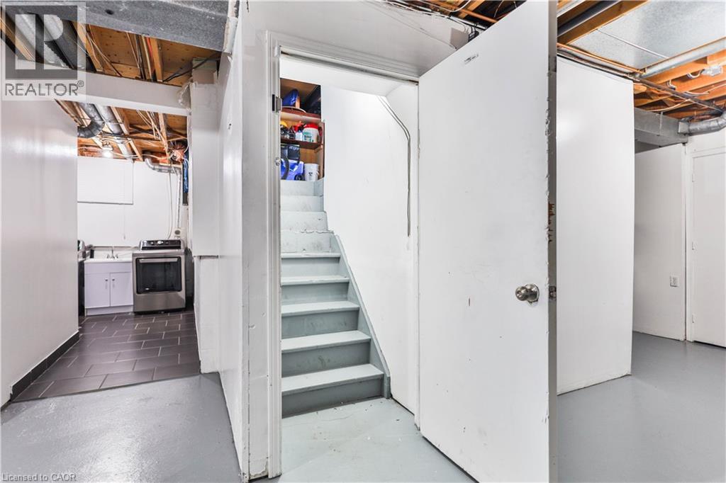 1267 Limeridge Road E, Hamilton, Ontario  L8W 1Y1 - Photo 32 - 40798946