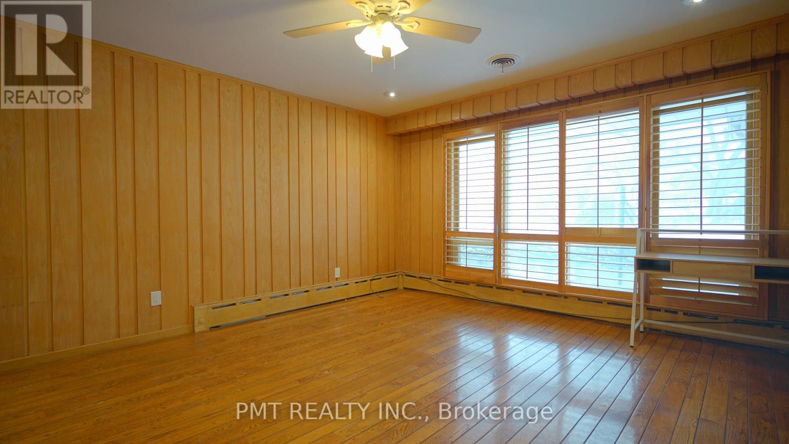 16 Carousel Court, Toronto, Ontario  M6B 3M1 - Photo 21 - W12701122