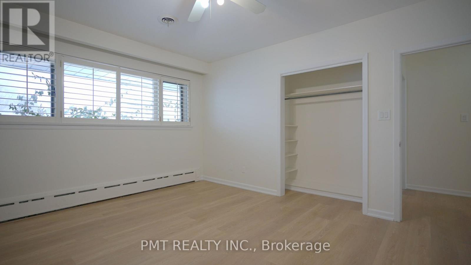 16 Carousel Court, Toronto, Ontario  M6B 3M1 - Photo 32 - W12701122